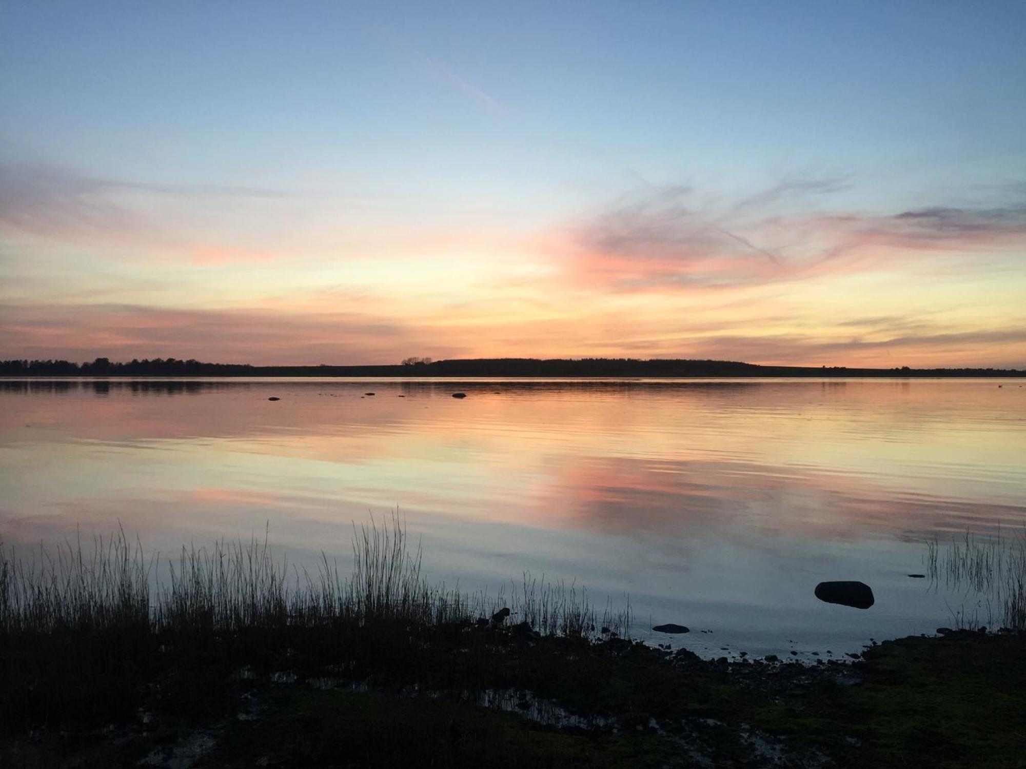 Sunset Over Water, 50 Mins From Copenhagen Сasa de vacaciones Skibby
